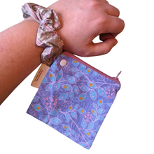 Load image into Gallery viewer, Scristlets - Scrunchy Wristlets