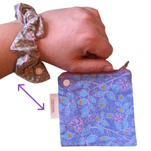 Load image into Gallery viewer, Scristlets - Scrunchy Wristlets